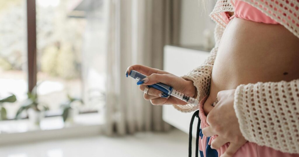Canetas emagrecedoras com semaglutida para tratamento da obesidade no SUS