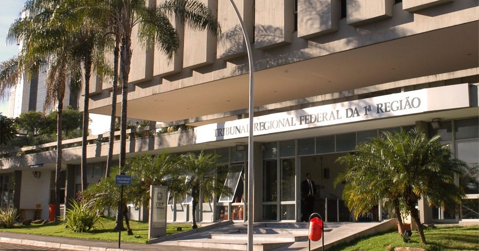 Decisão judicial sobre a atuação dos biomédicos na gerontologia frente à Resolução do CFBM