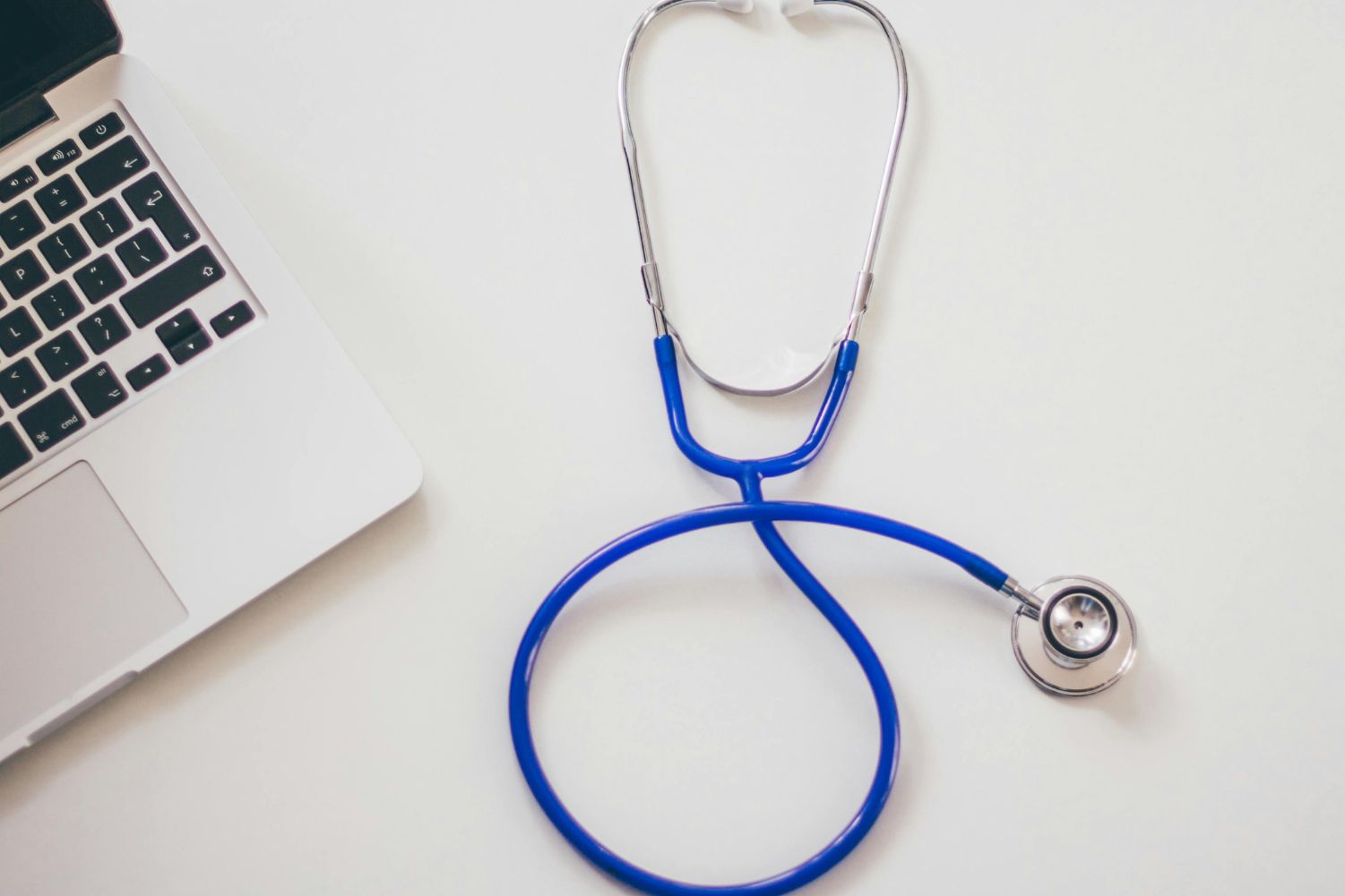 Concorrência por residência médica no Brasil com 39 candidatos por vaga
